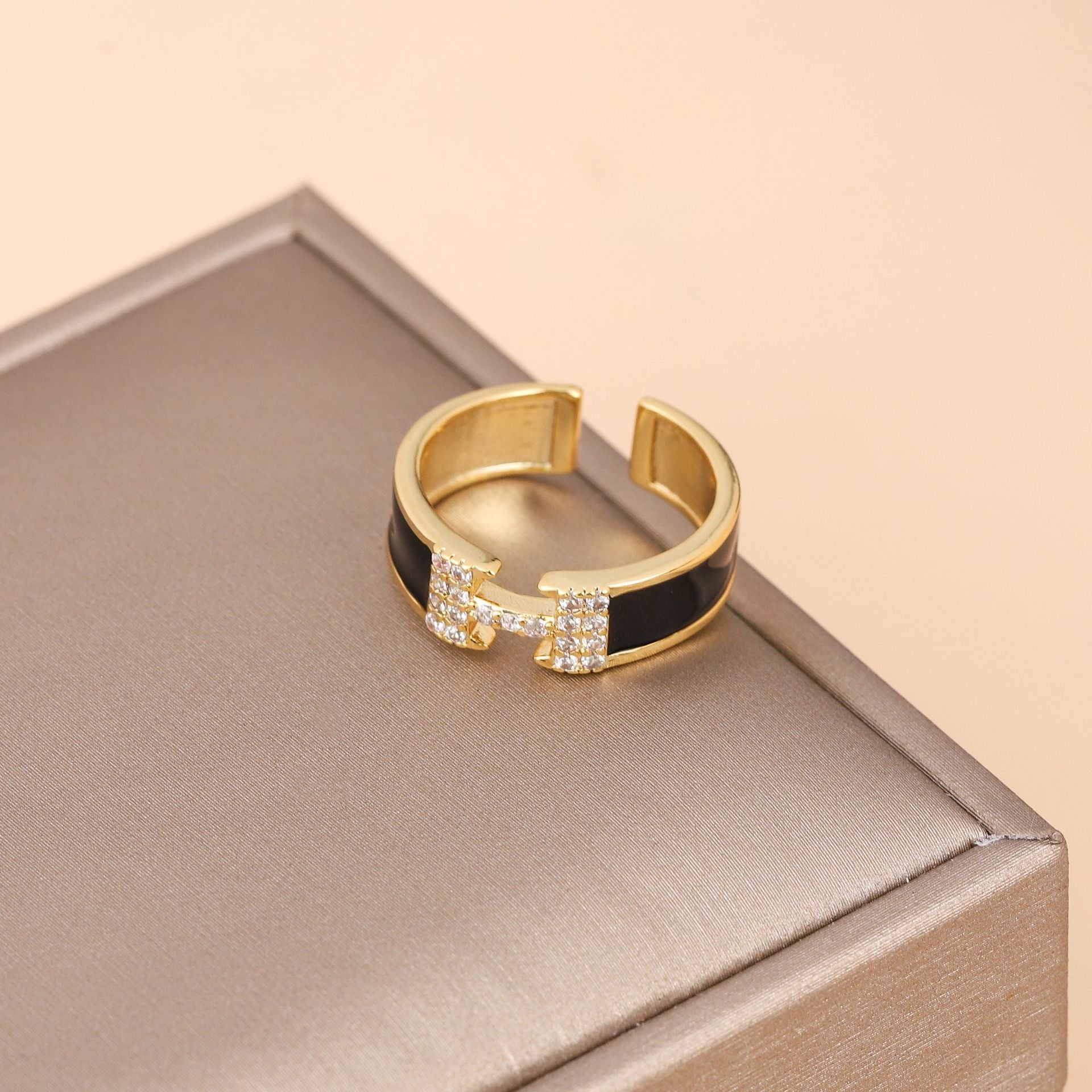 H Letter Drip Oil Open Ring – 18K Gold Adjustable Initial Ring