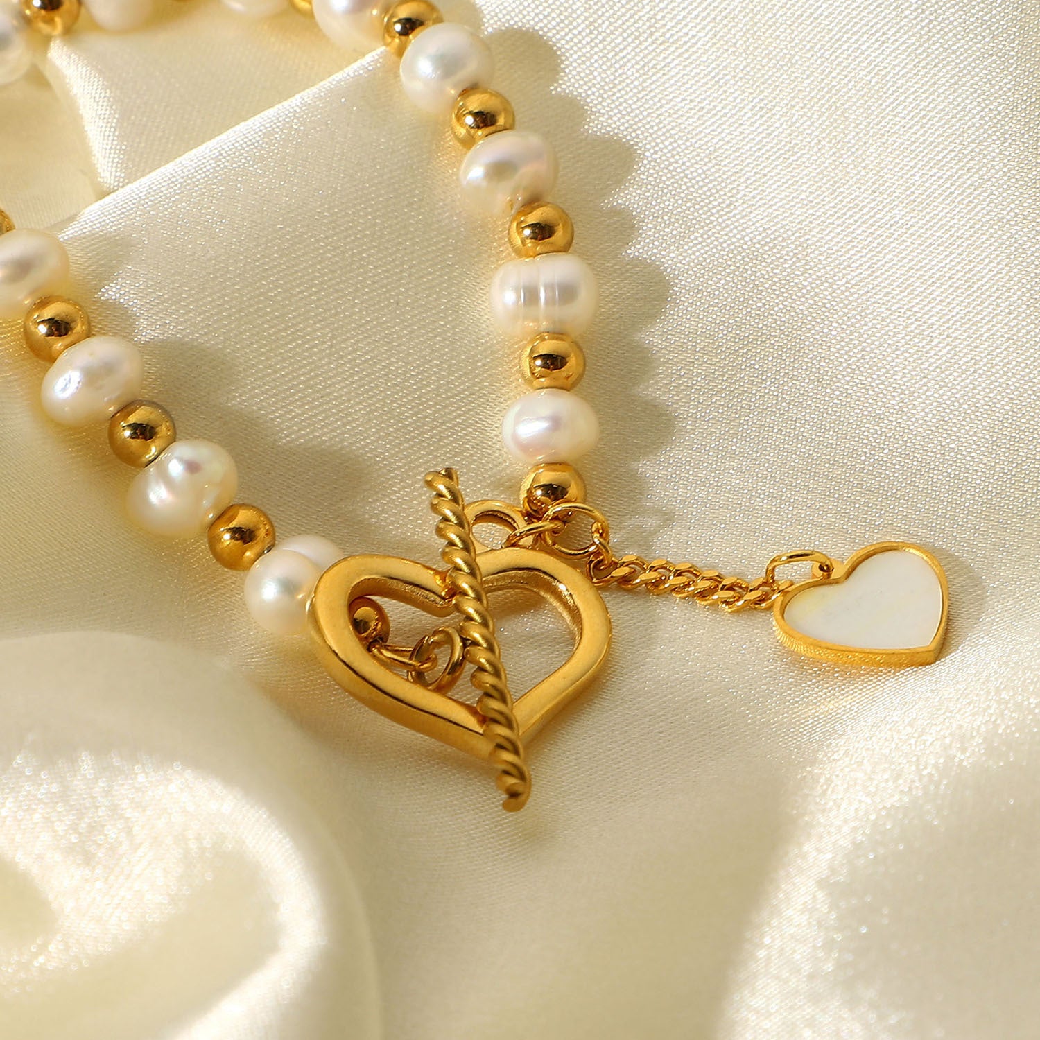 18K Gold Pearl Heart OT Buckle Bracelet for Women