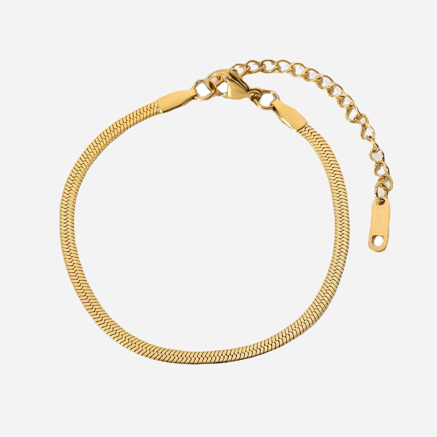 18K Gold Blade Bracelet – Elegant Luxury Gold Jewelry